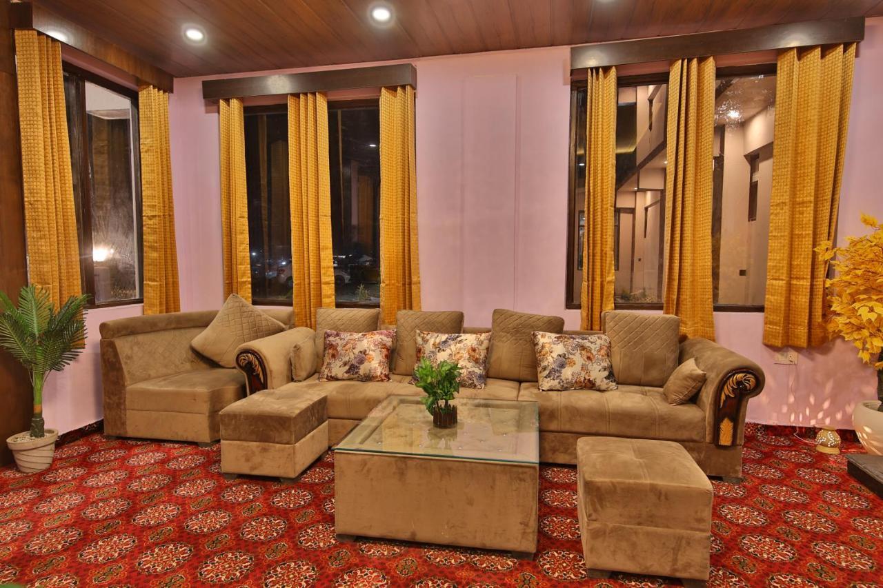 Amritara The Avadh Hotel บาดรีนาถ ภายนอก รูปภาพ