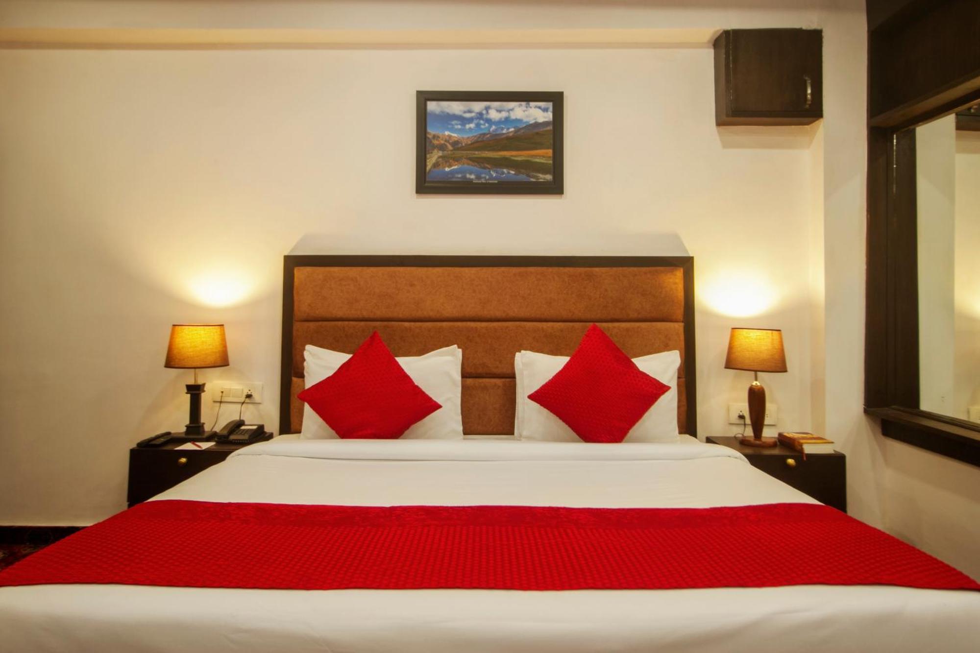 Amritara The Avadh Hotel บาดรีนาถ ภายนอก รูปภาพ