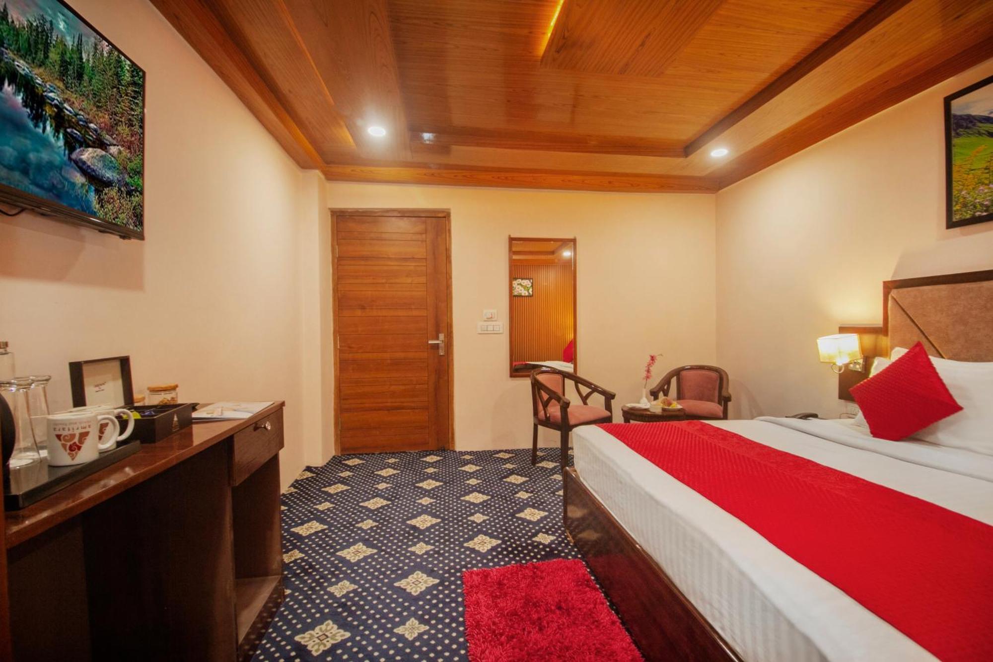 Amritara The Avadh Hotel บาดรีนาถ ภายนอก รูปภาพ