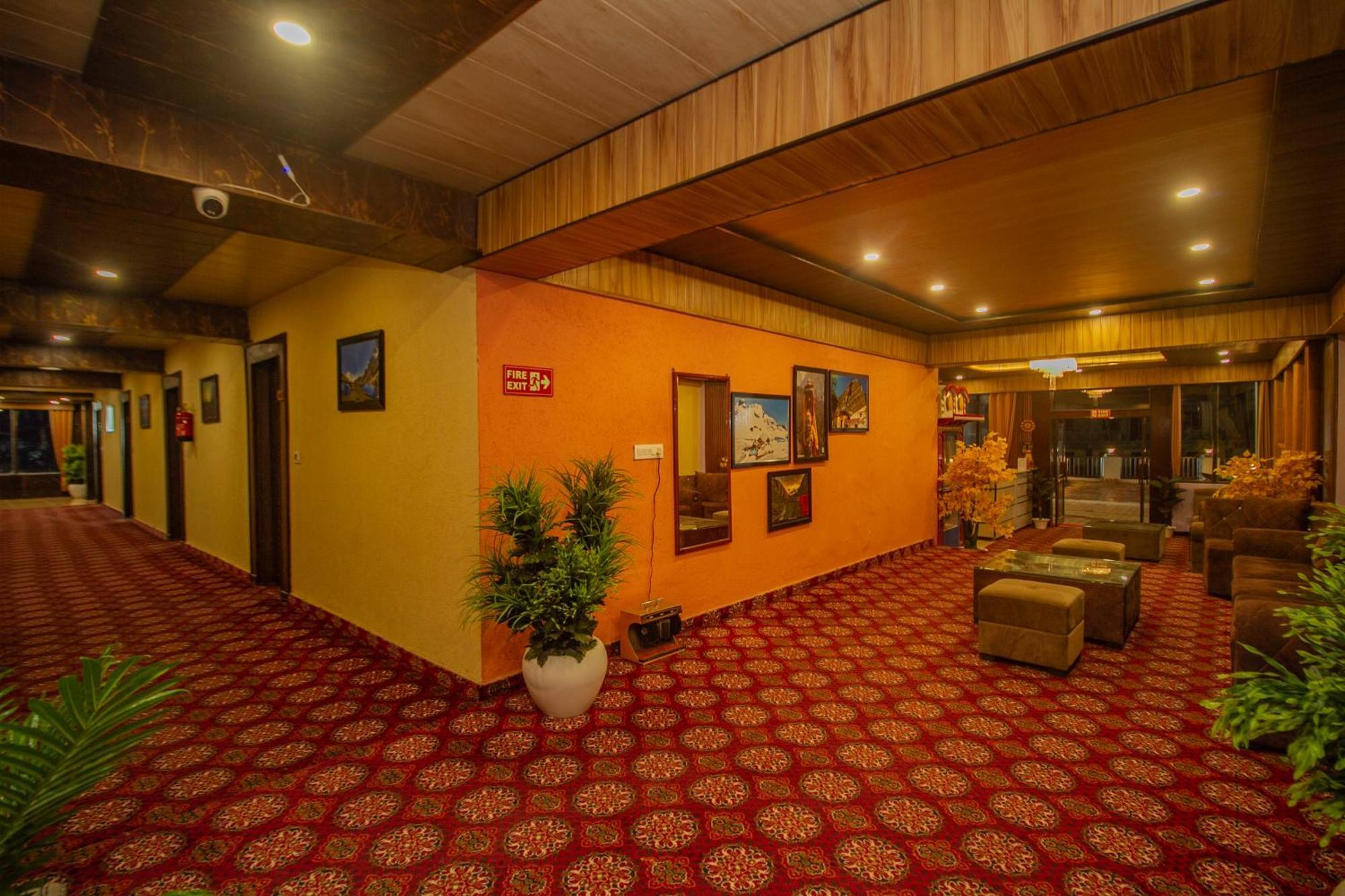 Amritara The Avadh Hotel บาดรีนาถ ภายนอก รูปภาพ