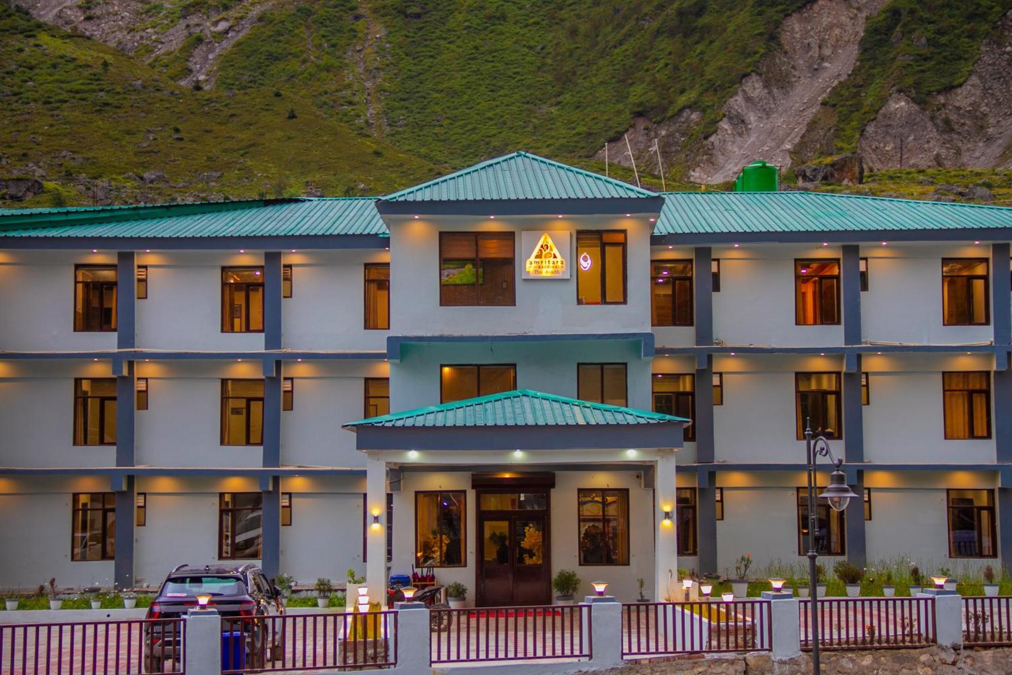 Amritara The Avadh Hotel บาดรีนาถ ภายนอก รูปภาพ