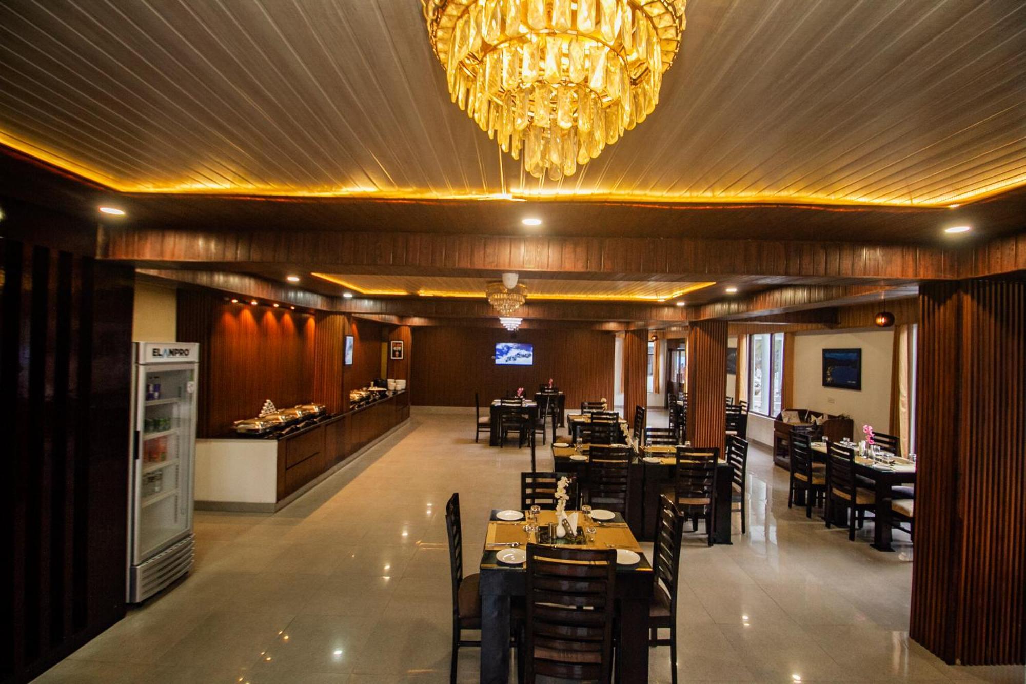 Amritara The Avadh Hotel บาดรีนาถ ภายนอก รูปภาพ